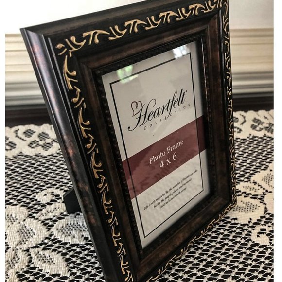 Ornate Cherry Wood Gold Embossed Photo Frame Picture Holder for 4x6 photo- new - Picture 3 of 5